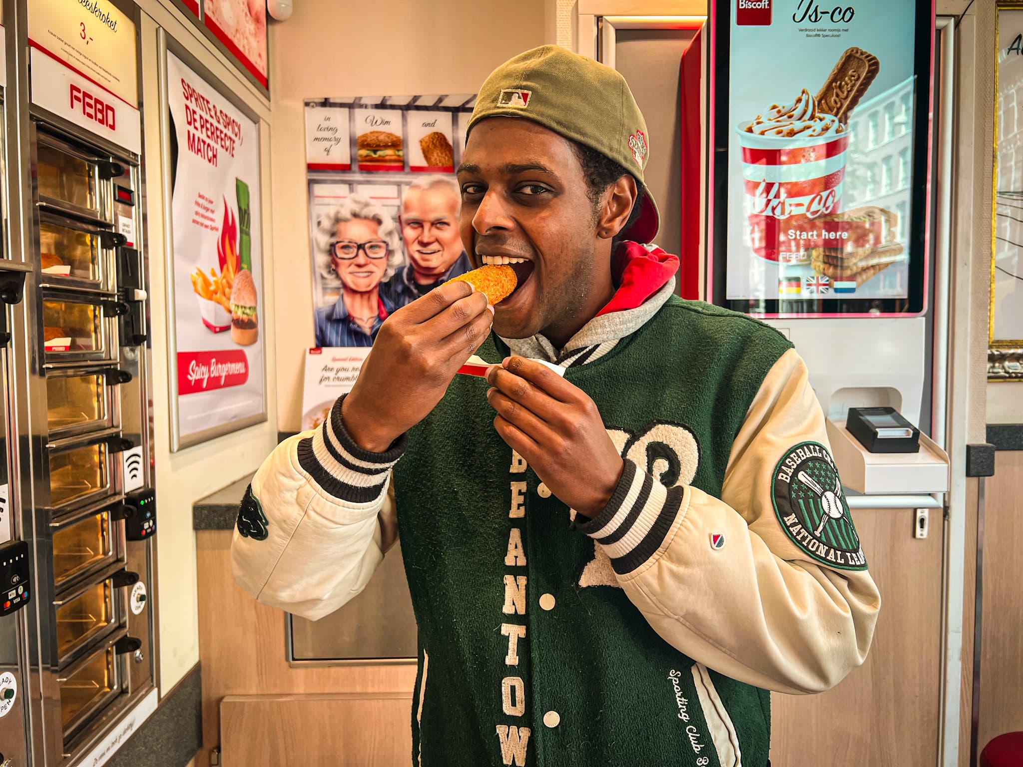 Who Is Amsterdam Tours guest eating