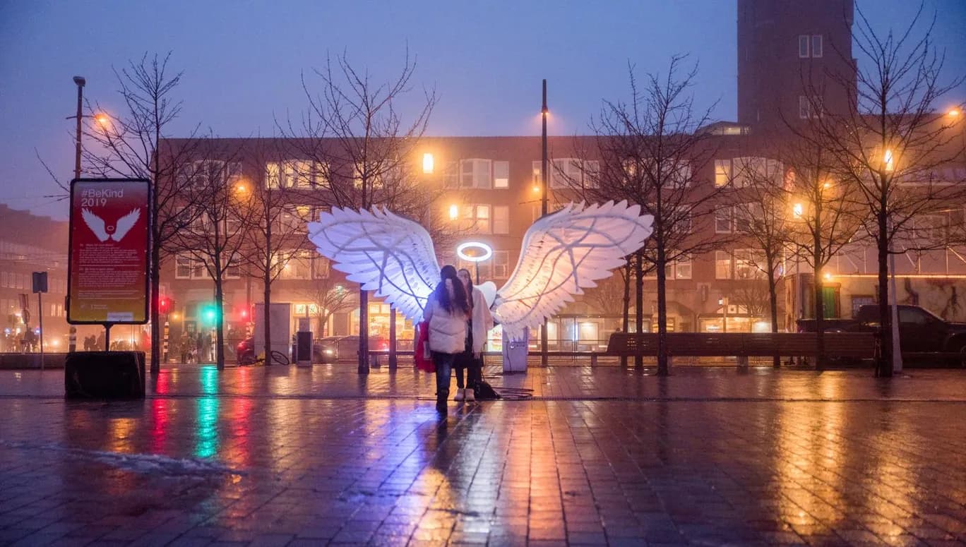 Mercatorplein lights christmas art installation at night