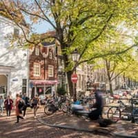 People in the city centre during autumn