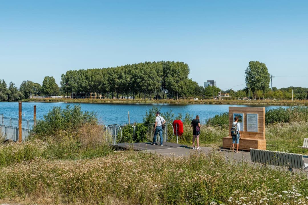 Hortus urban district in Almere is a new residential area on the site of the Floriade 2022 and is happy to inherit the greenery of the expo.