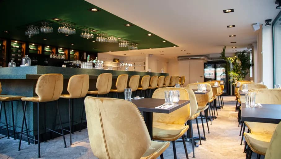 Kaasbar 
Cheese restaurant