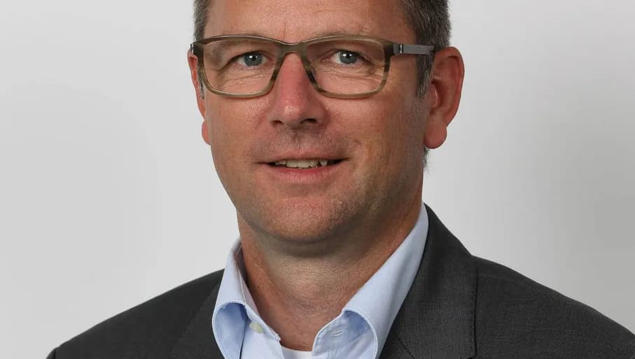 site manager and vice president of business operations (EMEA)