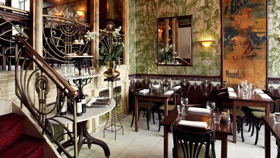 The dining room of De Belhamel restaurant in the Jordaan