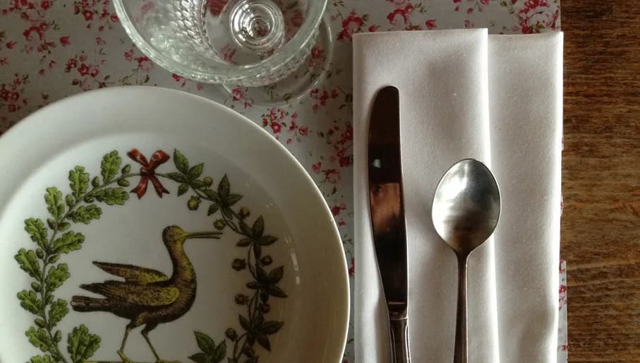 Moeders restaurant table setting