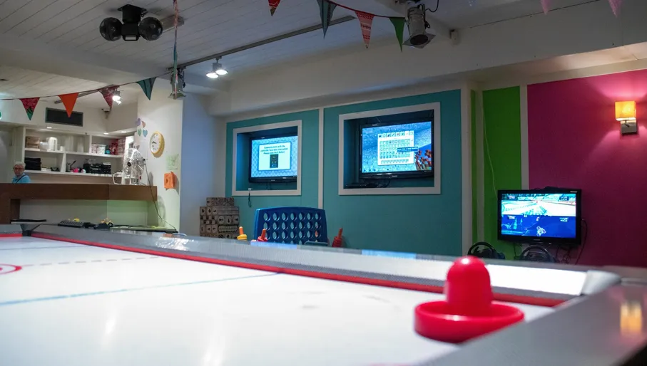 Restaurant Leuk Bussum, game hall