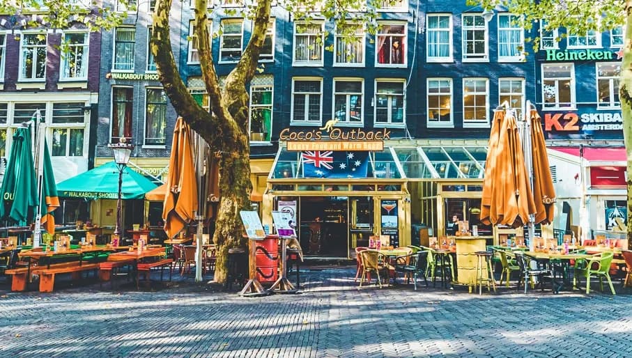 Bar Rembrandtplein Coco's Outback exterior
