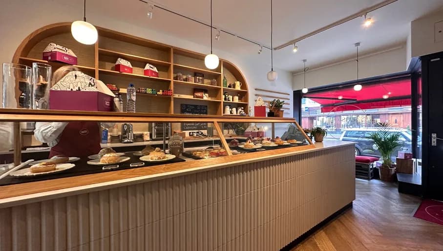 Interior Amsterdonuts