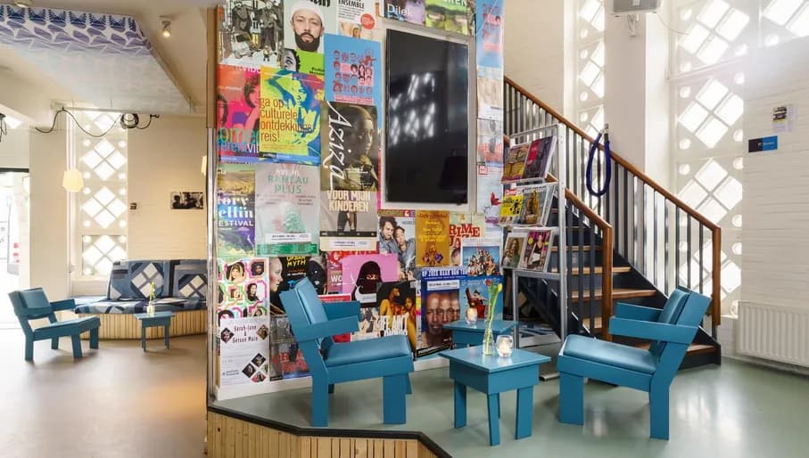 Podium Mozaïek Café Restaurant Lounge