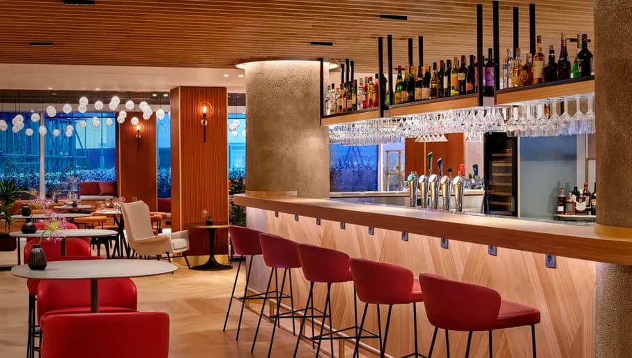 Copyright Matthew Shaw All rights reserved and all moral rights asserted. See licence supplied with this image for full terms & conditions. Copy available at: www.matthewshaw.co.uk/copyright.html
Not for use by architects, interior designers or other hotel suppliers without permission from Matthew Shaw