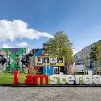 Station Holendrecht / Oma Ietje
